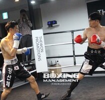 한영준 판정4R 김성헌 (복싱M 라이트급 4R, 21/06/06 서울)