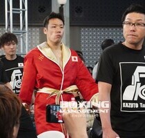 메이림 누르술타노프 TKO8R 다케사코 카즈토 (WBO 인터내셔널 미들급 TM, 23/04