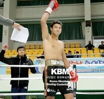 최시로 TKO3R종료 마크 살레스 (KBM 국제전 슈퍼라이트급 10R, 24/11/30 옥