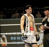장인수 판정6R 탕지아에르케 아시하에르 (KBM 국제전 페더급 6R, 25/10/11 서울