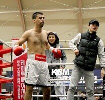 D.이브라기모프 TKO3R 루벤 산틸라노사 (KBM 국제전 S웰터급 6R, 25/12/06