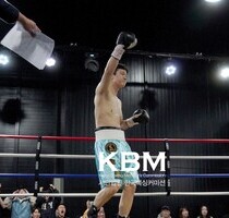 김민호 TKO5R종료 정보영 ('WE BOX 신인왕전' 라이트급 결승전 6R, 26/03/